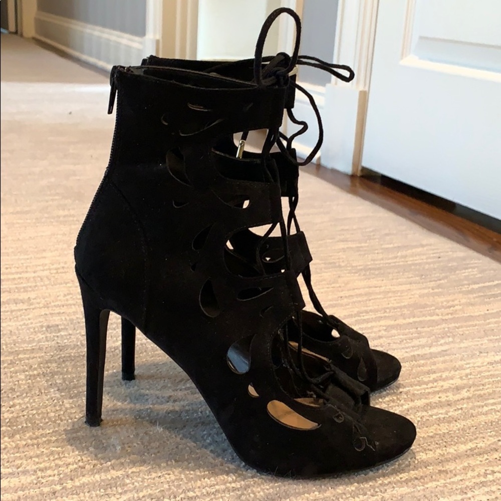 Black suede Call it Spring heels like new